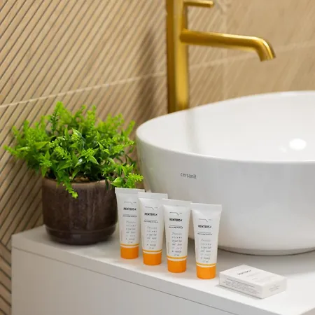 Eleganckie Dla 2 Osob W Warszawie By Renters Appartement Varsovie